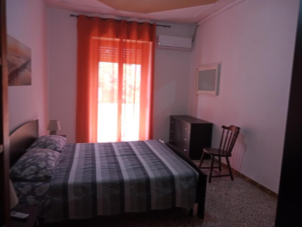 Colors House Bed & Breakfast Alghero Bagian luar foto